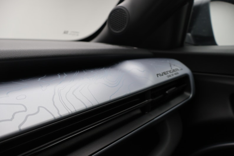 Vehicle image JEEP AVENGER