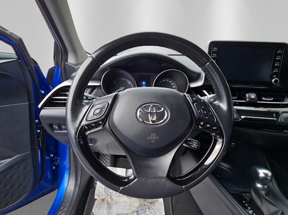 Vehicle image 8 Vehicle image 8