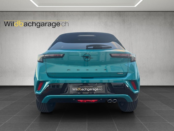 Vehicle image 3 Vehicle image 3