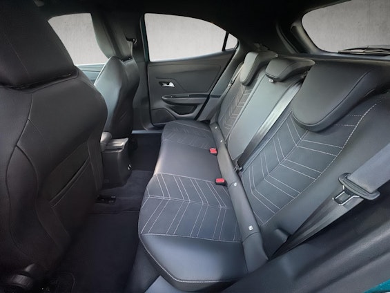 Vehicle image 11 Vehicle image 11