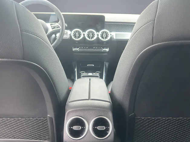 Mercedes-Benz GLB 250 Progressive 4matic