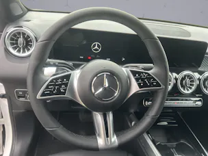 Mercedes-Benz GLB 250 Progressive 4matic