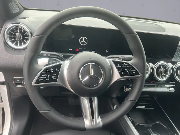 Mercedes-Benz GLB 250 Progressive 4matic