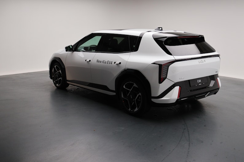 Vehicle image KIA EV4
