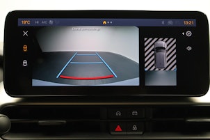 Vehicle image JEEP Avenger 1.2 MHEV Overland 4xe