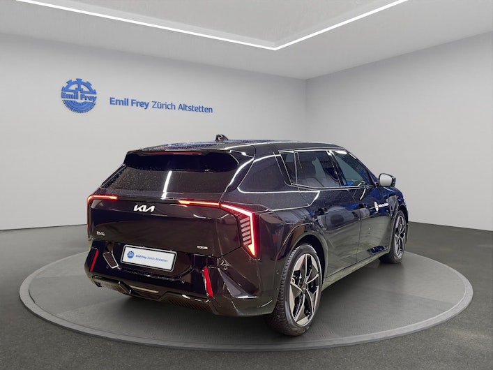 Vehicle image KIA EV4