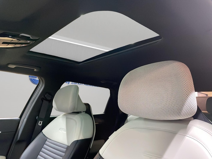 Vehicle image KIA EV4