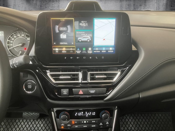 Vehicle image 9 Vehicle image 9