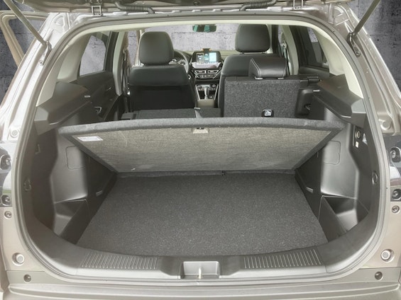 Vehicle image 15 Vehicle image 15