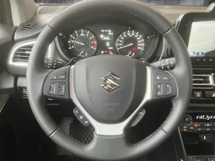 Suzuki S-Cross 1.4 T Compact Top Hybrid 4x4