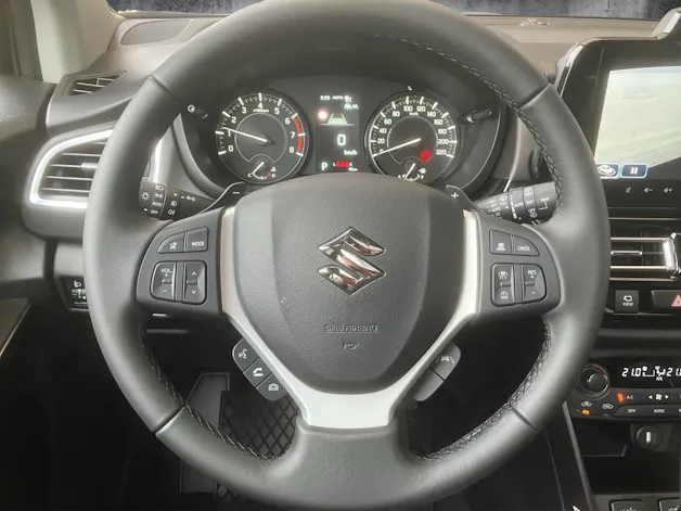 Suzuki S-Cross 1.4 T Compact Top Hybrid 4x4
