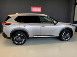 Nissan X-Trail 1.5 VC-T Tekna+ e-4orce 7P