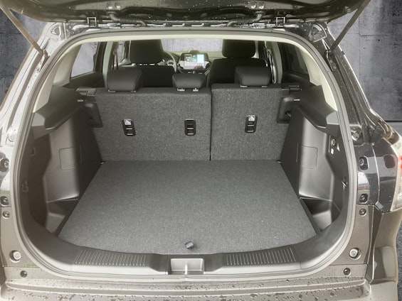 Vehicle image 13 Vehicle image 13