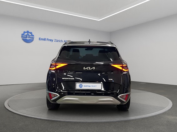 Vehicle image 5 Vehicle image 5