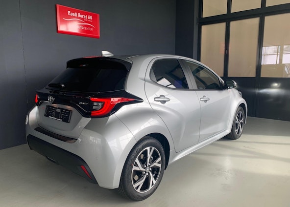 Vehicle image 8 Vehicle image 8