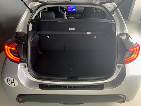 Vehicle image 11 Vehicle image 11