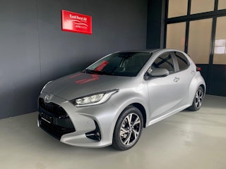 Vehicle image TOYOTA YARIS 0 Vehicle image TOYOTA YARIS 0