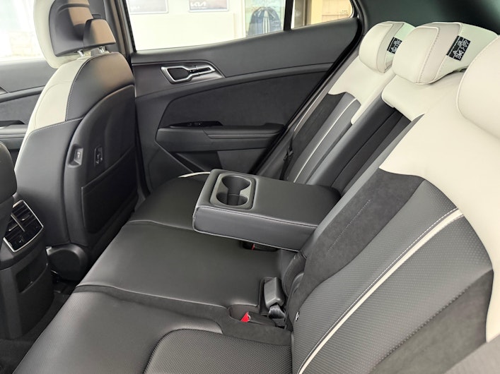 Vehicle image KIA SPORTAGE