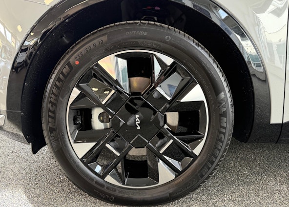 Fahrzeugbild 13 Fahrzeugbild 13