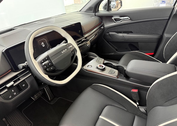 Fahrzeugbild 6 Fahrzeugbild 6