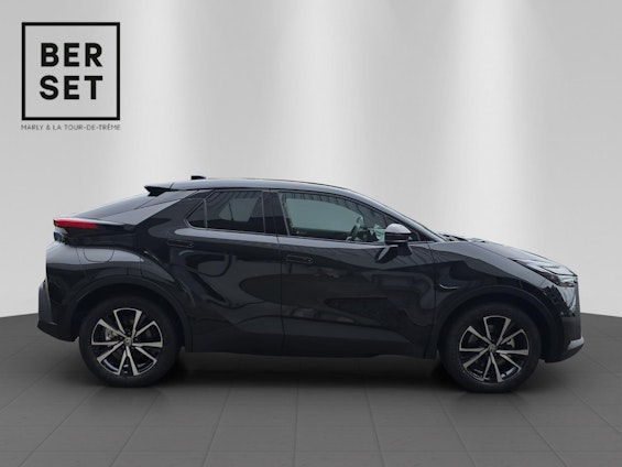 Vehicle image 5 Vehicle image 5