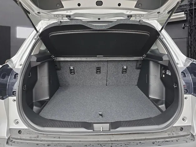 Suzuki S-Cross 1.4 T Compact Top Hybrid 4x4