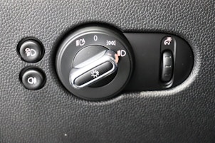 Vehicle image MINI F56 Cooper SE