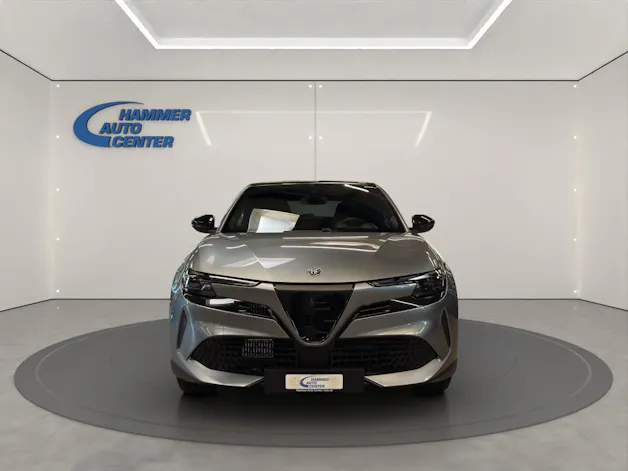 Alfa Romeo Junior 1.2 Ibrida Speciale
