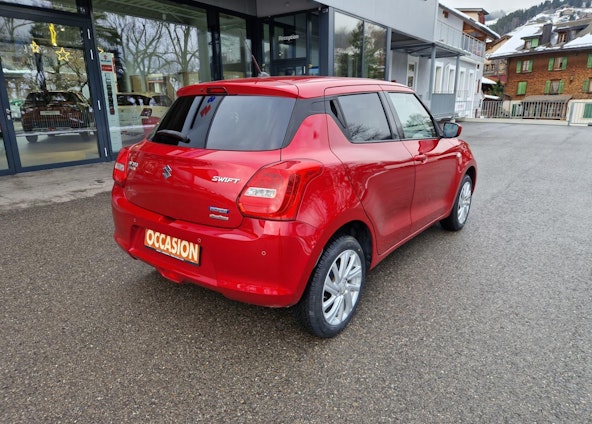 Vehicle image 4 Vehicle image 4