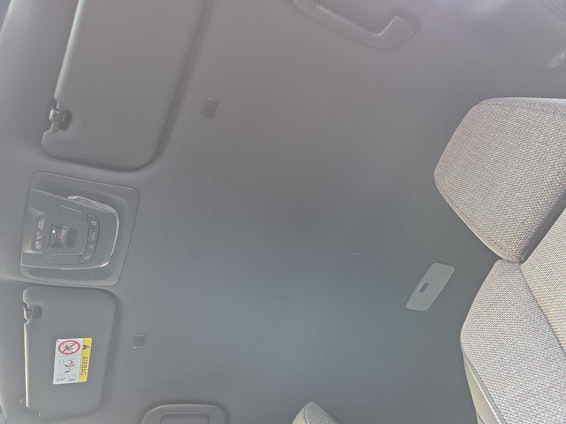 Vehicle image 19 Vehicle image 19