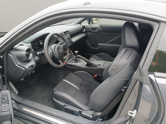 Vehicle image 8 Vehicle image 8