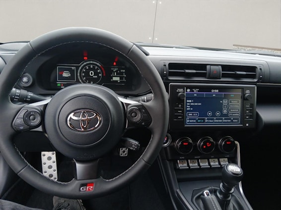 Vehicle image 12 Vehicle image 12