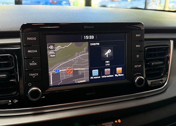 Vehicle image 13 Vehicle image 13