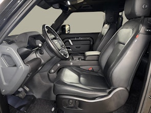 image du véhicule LAND ROVER Defender 90 3.0 D I6 X-Dynamic SE