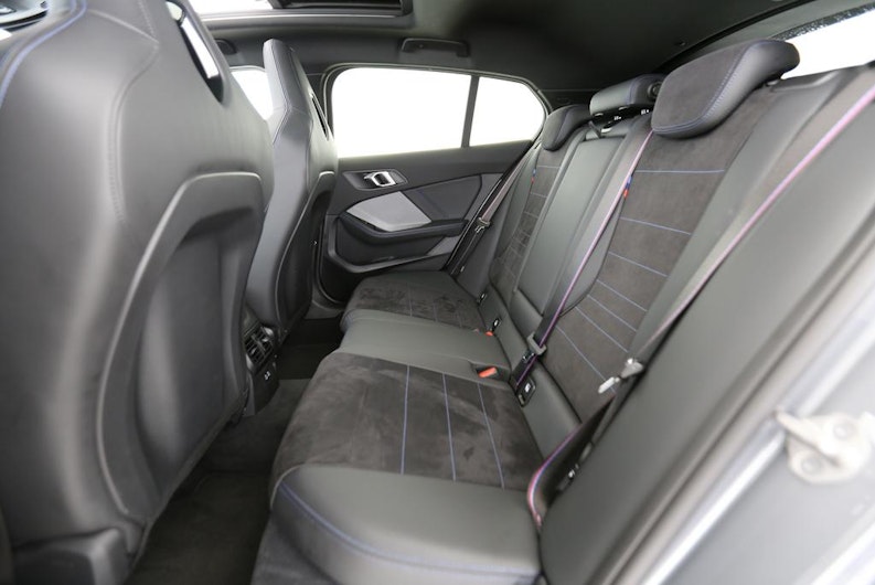 Vehicle image BMW 1 SERIES