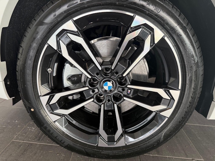 Vehicle image BMW X2