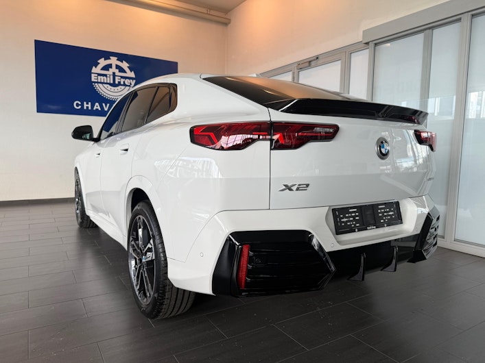 Vehicle image BMW X2