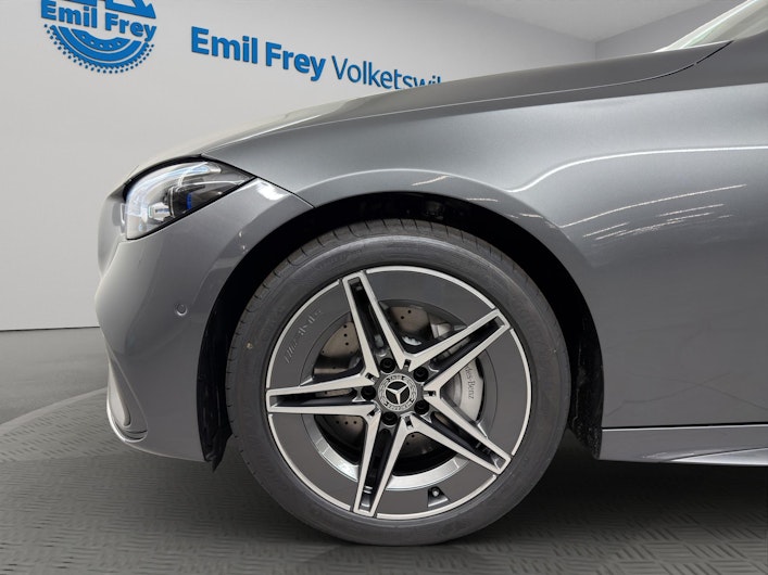 Vehicle image MERCEDES-BENZ C 220