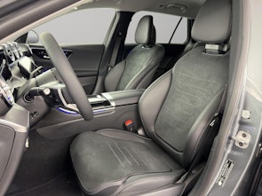 Vehicle image MERCEDES-BENZ C 220 d Swiss Star AMG Line 4matic Kombi