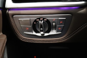 Vehicle image BMW 745Le xDrive SAG