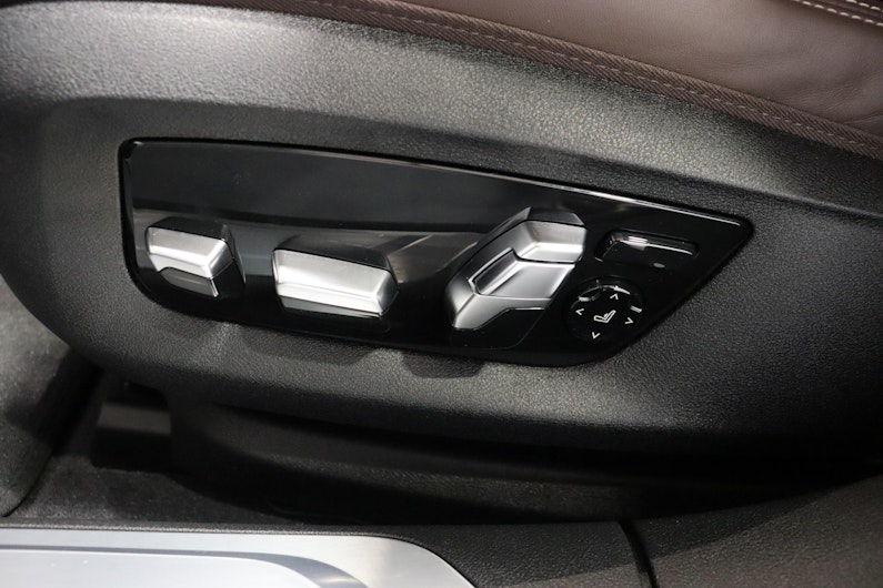 Vehicle image BMW 7 SERIES