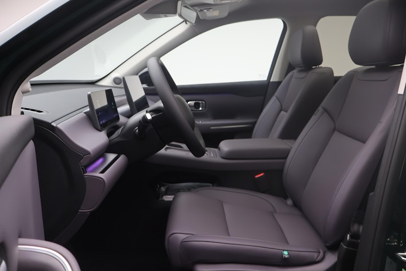 Vehicle image LEAPMOTOR C10