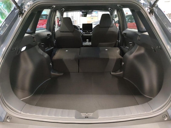 Vehicle image 8 Vehicle image 8