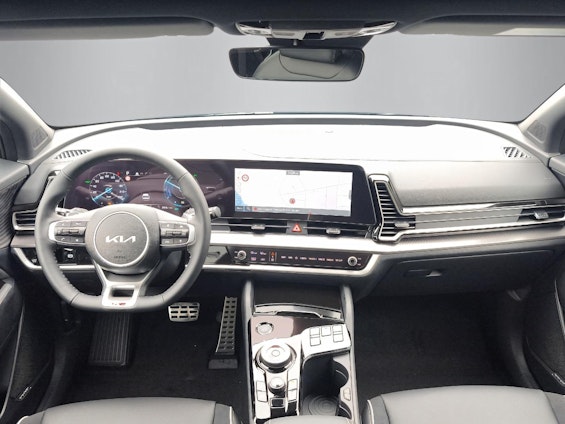 Vehicle image 4 Vehicle image 4