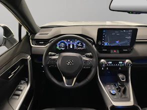 https://vehicle.imgix.net/4039940/c13a43c1-bff7-4e5e-a9e5-3273728da1ef.jpg