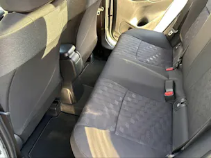 Toyota Yaris 1.5 VVT-i HSD Trend