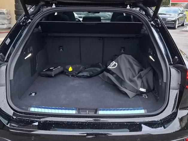 Audi A6 Avant e-hybrid quattro 220 kW S tronic