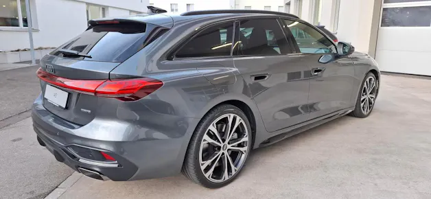 Audi A5 Avant e-hybrid quattro 270 kW S tronic