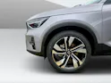Volvo XC40 B4 Benzin Mild Hybrid Ultra Dark DCT