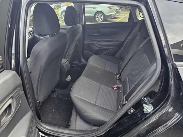 Hyundai i20 1.0 T-GDi Amplia DCT